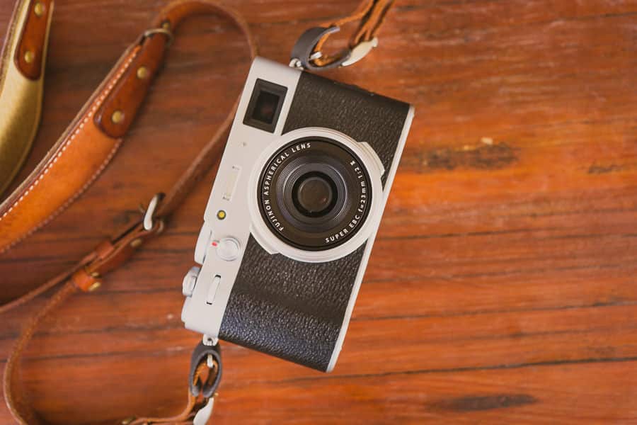 Tiny Retro Camera With OLED Viewfinder Is Coming