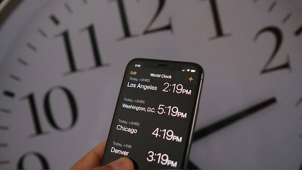 Daylight Saving Time Clocks