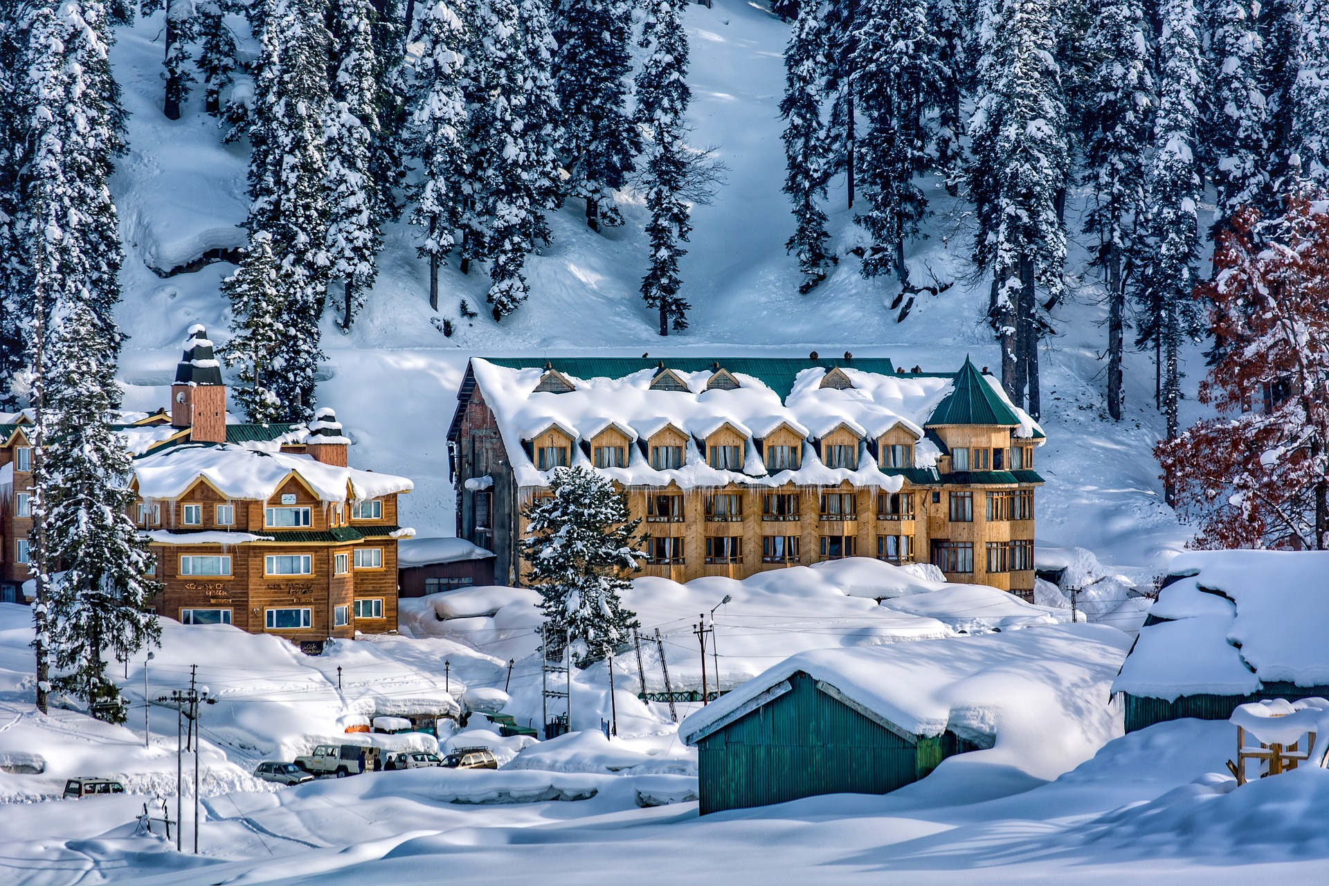 Gulmarg Records Highest Night Temperature in Kashmir