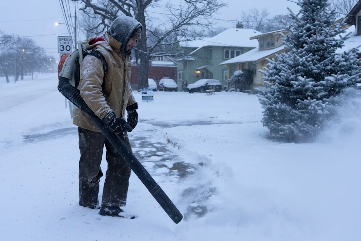 thanksgiving winter storm forecast snow
